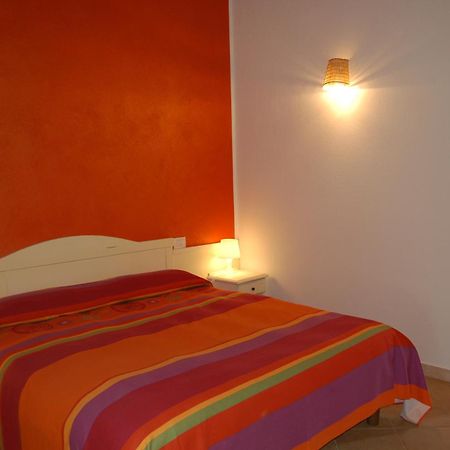 Agriturismo Villa Degli Ulivi San Vero Milis Buitenkant foto